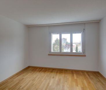 "3 Minuten zum Bahnhof Solothurn!" - Foto 5