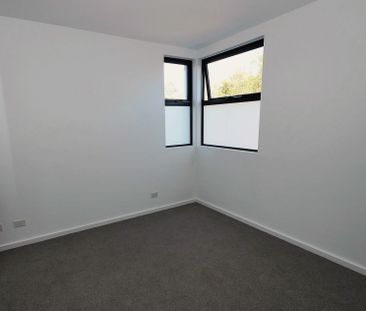 Sensational, Secure & Stylish - Photo 2
