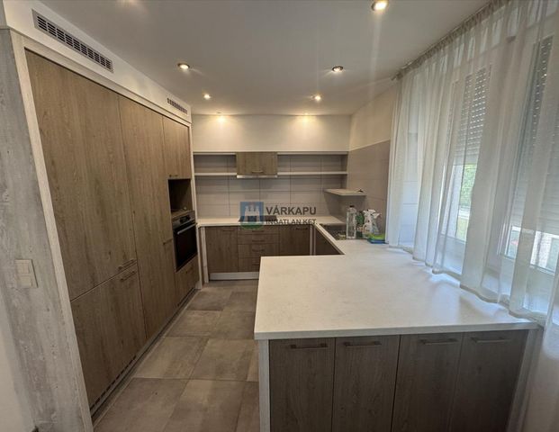 Kiadó újszerű állapotú lakás - Székesfehérvár - Photo 1