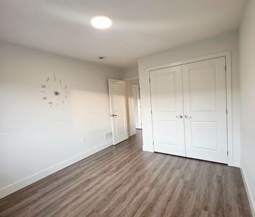 For Lease - 3575 SOUTHBRIDGE Avenue Unit# 54, London South, Ontario - Photo 3