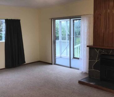 Attractive on Argyle - Photo 1