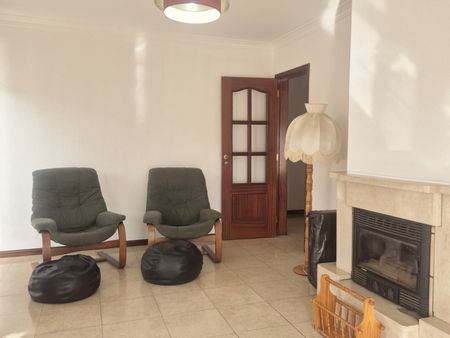 Apartamento T3 para arrendamento anual em Vila Real de Santo António - Photo 2
