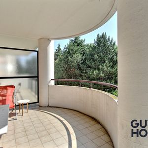 Studio Meublé - Balcon - Garage - Photo 2