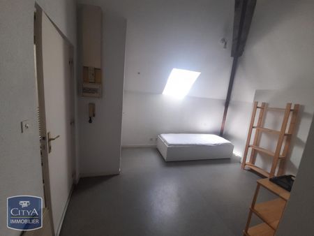 Location Appartement 1 pièce 21m² AGEN 47000 - Photo 2