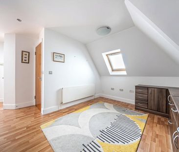 Bradbourne Vale Road, Sevenoaks, Kent, TN13 - Photo 2
