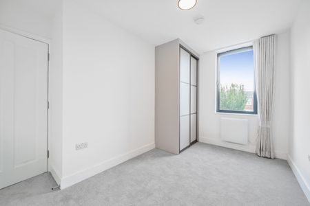 Oldridge Road, London, SW12 - Photo 4