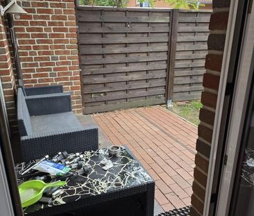 Schöne 3 ZKB Erdgeschoss Wohnung mit Stellplatz - Photo 1