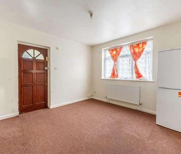 Porlock Avenue, Harrow, HA2 - Photo 1