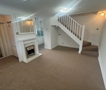 2 Bed End Terrace, Elderpark Gardens, G51 - Photo 2