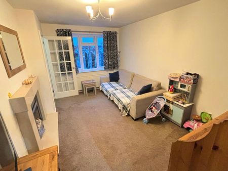 2 Bedroom House To Rent - Photo 2