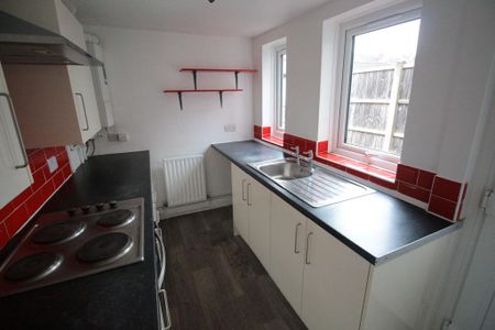 2 bedroom house to rent - Photo 4