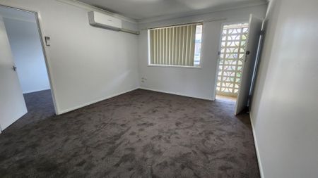 SOUTH TAMWORTH - One Bedroom Unit - Photo 5