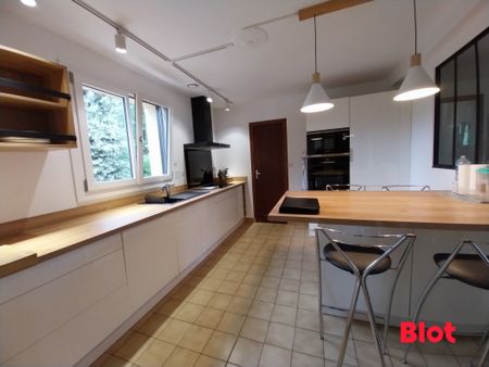 Location Maison 6 pièces 120m² THORIGNE FOUILLARD 35235 - Photo 5