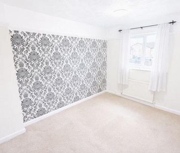 2 bedroom semi-detached house to rent - Photo 4