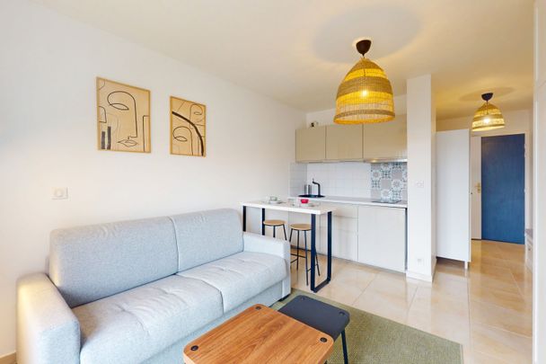 Location studio meublé et rénové - 21,60 m² - Vitry-sur-Seine - Photo 1