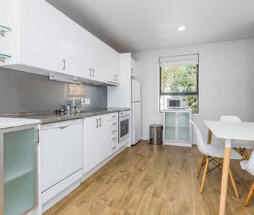 City Fringe Townhouse - Photo 1