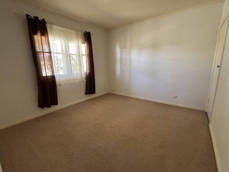 Prime 'Church Hill' Location - Close to CBD - Photo 2