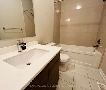 For Lease - 171 Sabina Drive, Oakville, Ontario - Photo 6