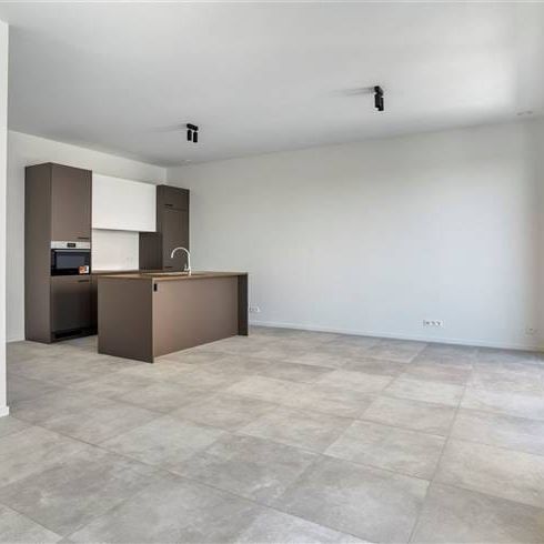 Appartement te huur - Photo 1