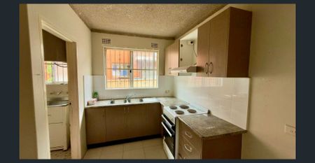 GROUND FLOOR, LEVEL 1 UNITS AVAILABLE - Photo 3