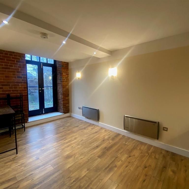 2 bedroom apartment to rent - Photo 1