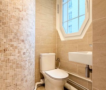 Location Appartement 1 pièce 24m² COURBEVOIE 92400 - Photo 4