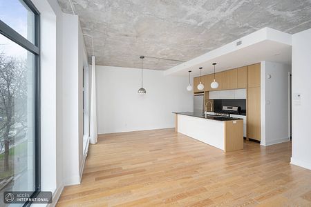 Condo for rent in Vieux-Port | Semi-furnished - Photo 5