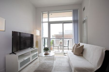 For Lease - 38 Honeycrisp Crescent Unit# 308, Vaughan, Ontario - Photo 3