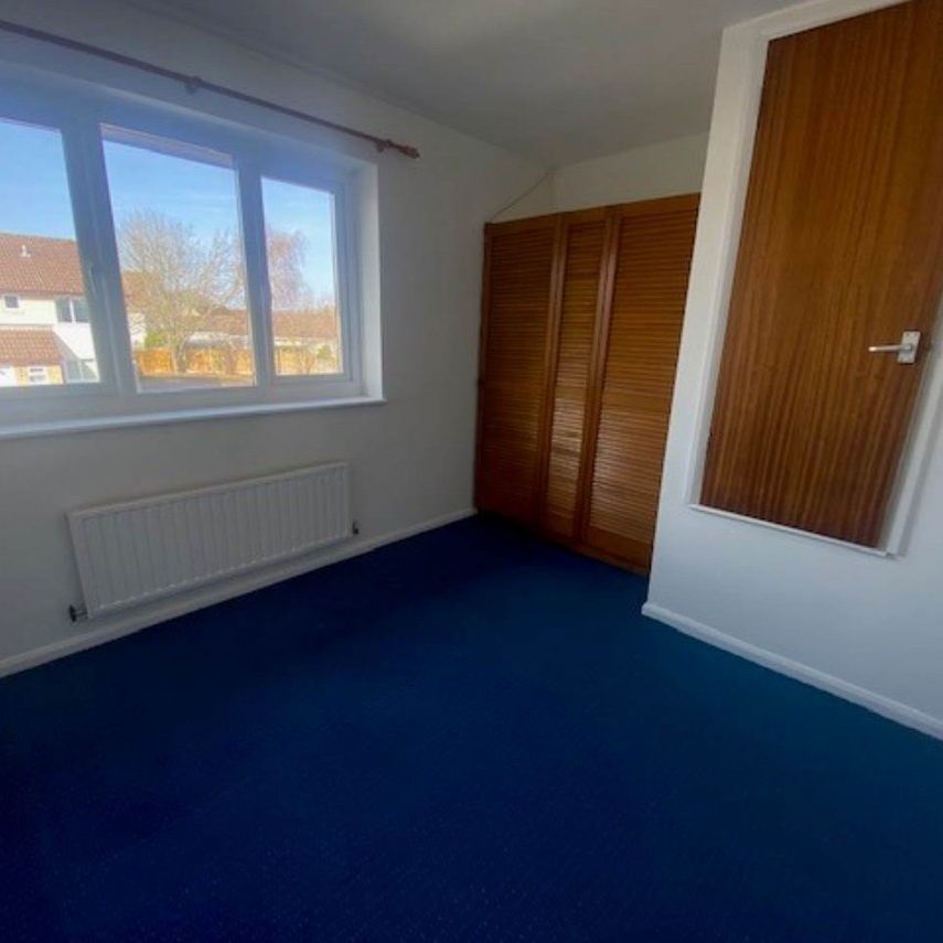 Worle, Weston-super-Mare, North Somerset - Photo 1