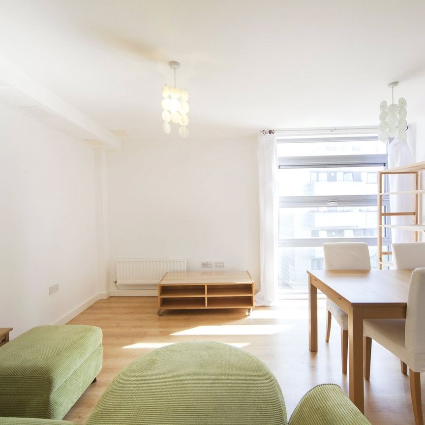 Watney Street, London, E1 2QU - Photo 1