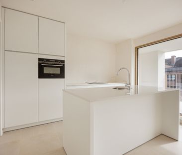 Nieuwbouwappartement met 2 slaapkamers, terras en parking - Photo 6