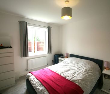 Ground floor maisonette to rent on - Photo 3