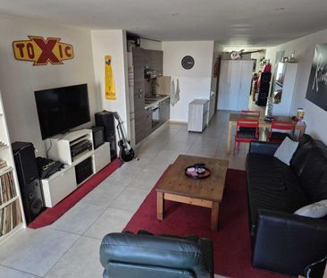 Loft de 2.5 pièces au rez-de-chaussée - Photo 3