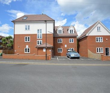 St. Pauls Avenue, Slough, Berkshire,SL2 - Photo 1