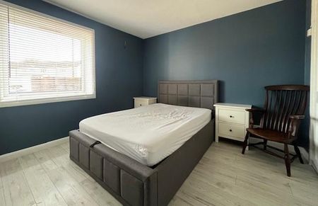 1 bedroom semi-detached bungalow to rent - Photo 3