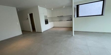 Gelijkvloers app. te huur in Sleidinge voor € 1.225 met 2 slaapkamers - Foto 3