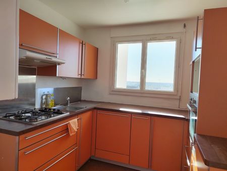 Location Appartement 4 pièces 81m² ORLEANS 45000 - Photo 3