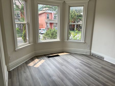 For Lease - 133 Stinson Street Unit# 1, Hamilton, Ontario - Photo 3