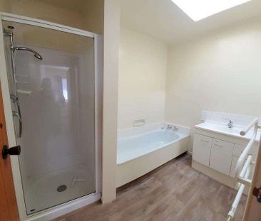 Spacious and bright in City End Karori - Photo 6
