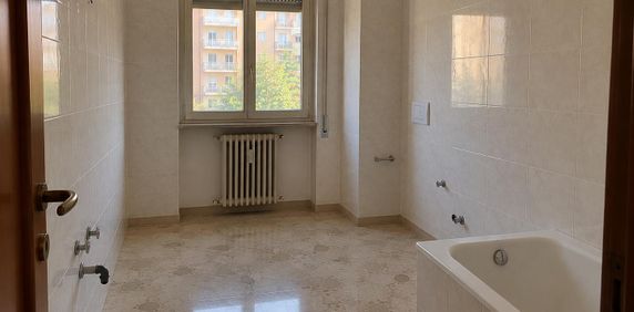 Trilocale con due camere a Sesto S. Giovanni | M1 - Photo 2
