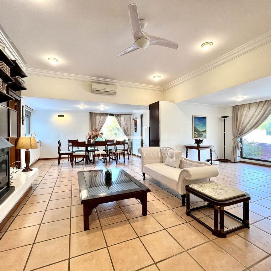 Excellent 4 Bedroom house / villa for rent in Albufereta, Costa Blanca - Photo 1