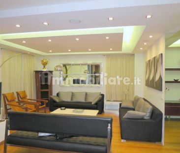 Appartamento buono stato, sesto piano, Viali, Modena - Photo 3