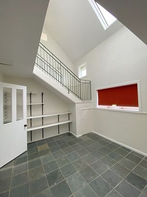 Spacious Lovely Home + Separate Office + Garden - Photo 1