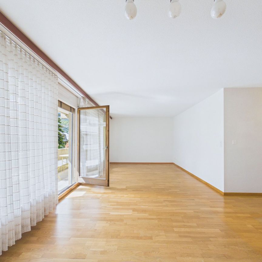 4.5 Zimmer, 100 m², 2. Stock - Foto 1