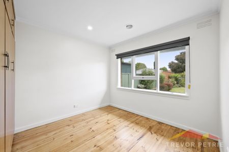 3 Harvard St, Wendouree VIC 3355 - Photo 4