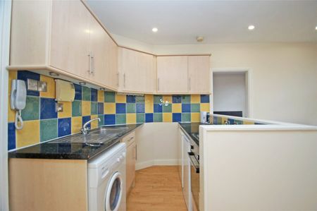 1 bedroom apartment to rent - Photo 4