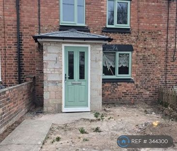 2 bedroom terraced house to rent - Photo 4