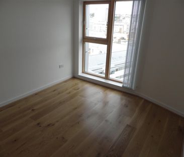 Broad Weir, Bristol - Photo 2