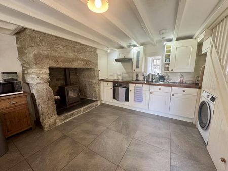 2 bedroom detached house to rent - Photo 4