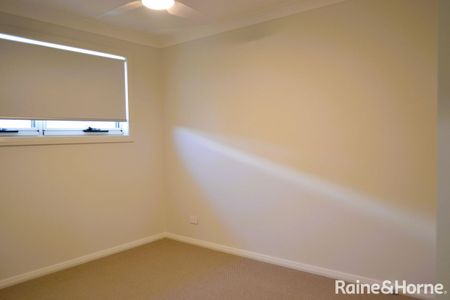 Brand new stunning 2-bedroom home - Photo 2
